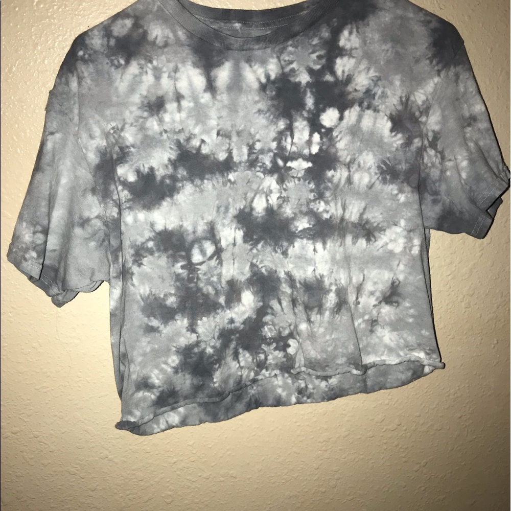 tie dye crop top